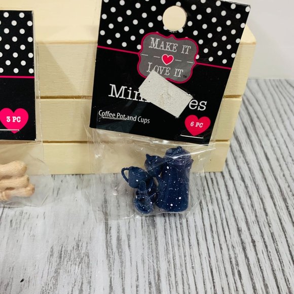 Make It Love It Miniatures Doll House Accessories Beach Buckets Blue Speckled - Picture 5 of 10